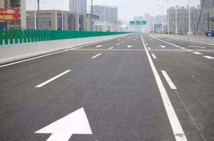 地铁5号线西南楼站离西南楼中学远吗（西南楼地铁站A出口）2