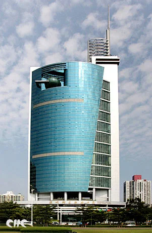 深圳报业集团地铁传媒有限公司怎么样（深圳市特区报业集团地铁站）