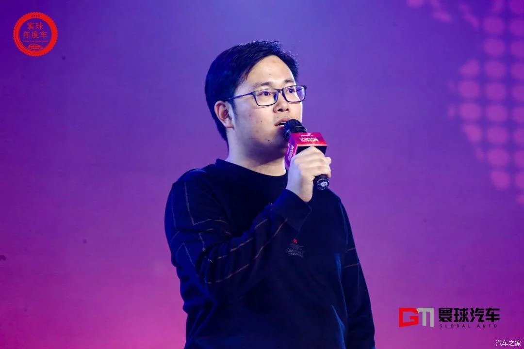 王鑫到底是谁（北京铁路王鑫）