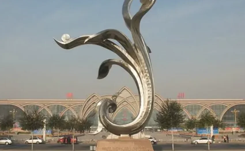 离银川最近的高铁动车站（银川有高铁么）4