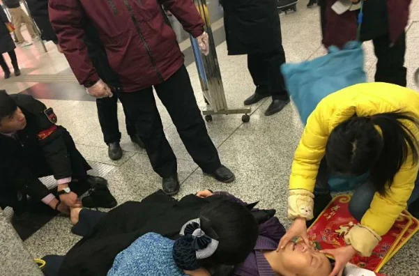 求一张武汉地铁站站的平面图(武汉地铁商务区站图片)