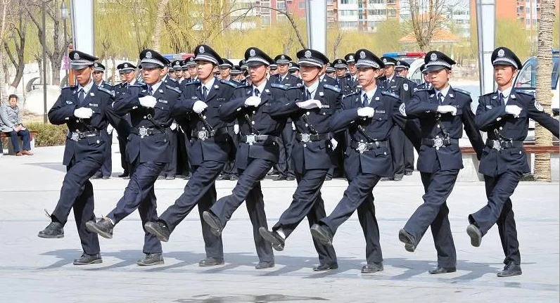 北京普通保安的收入大概有多少钱（北京地铁安保一个月多少工资多少钱）