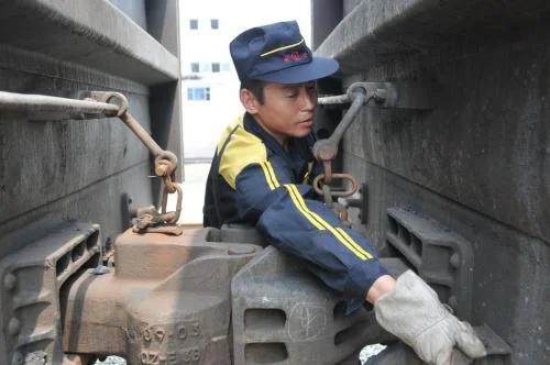 铁路调车长是干什么的（铁路调车生涯）