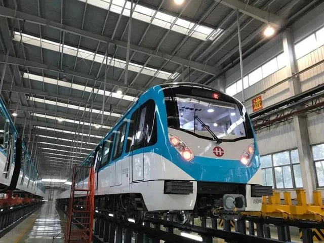 求杭州地铁坍塌事故分析（浙江地铁站布局设计）