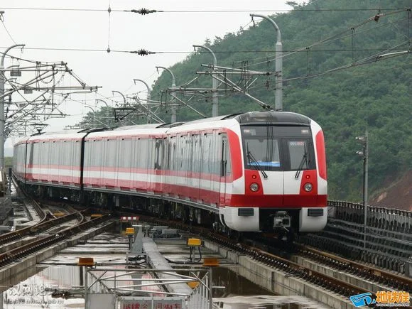 南京地铁有多少节车厢(南京地铁大尺度)3