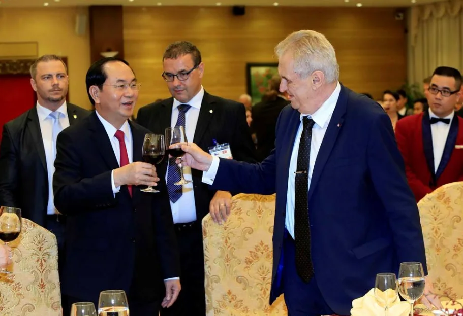 越南高铁变烂尾工程！为何之前要拒绝与我国合作（越南高铁规划）