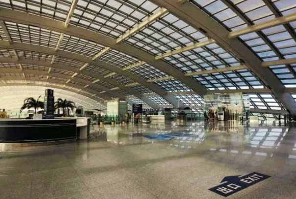 北京地铁机场线运营时间是怎么样的(北京地铁机场线首发车时间)1