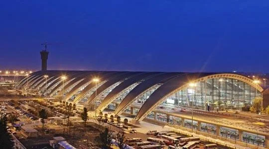 成都双流机场离哪个地铁站最近（双流机场t2航站楼地铁出口）2