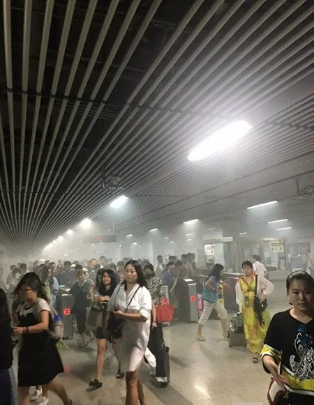 2011年9月27日下午上海地铁十号线列车追尾事故发生原因是什么（上海地铁10号线出事）3