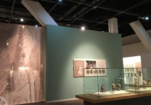 成都地铁1号线 早上8点左右 非周末 是多少时间来一班（成都地铁1号线周末挤不挤）