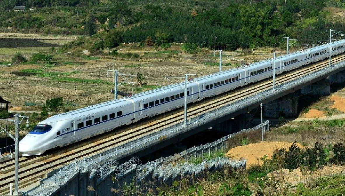 随着高铁的发展（民航高铁竞争）4