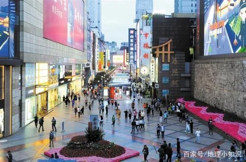 成都地铁1号线沿线有什么好玩的（成都坐地铁就可以去的好玩地方）