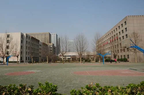 石家庄通达铁路学校是公办的还是民办学校（石家庄通达铁路学校招生办电话）2