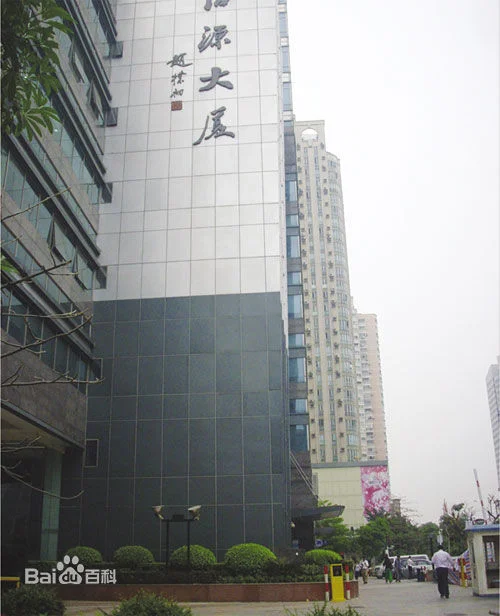 广州天河区东莞庄附近有地铁口吗（信源大厦地铁出口）