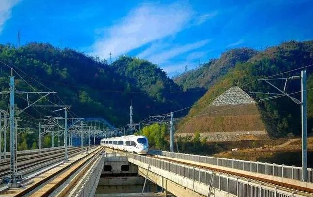 渝昆高铁沿途将设多少个站点(宜昆铁路)7