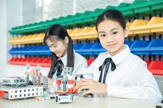 地铁西北天津地铁一号线西北角站惠灵顿国际学校走路多长时间（天津惠灵顿国际学校到地铁多久）