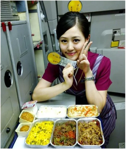 地铁正式员工工资待遇如何谢谢!(南京地铁乘务员工资一般多少)