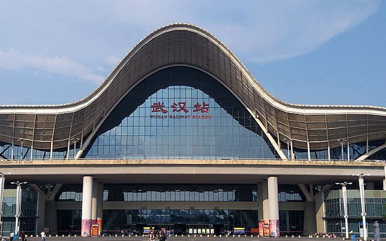 从武汉到长沙坐高铁经过哪几站（赤壁北到长沙南高铁时刻表）2