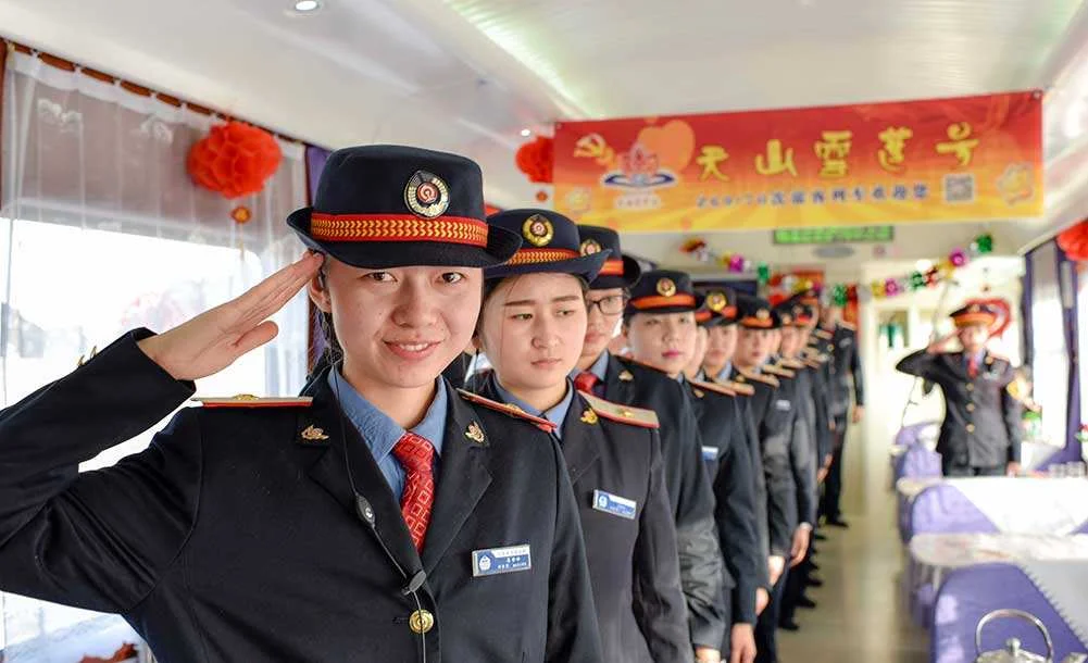 地铁工作人员工资是多少（铁路局督导车）1