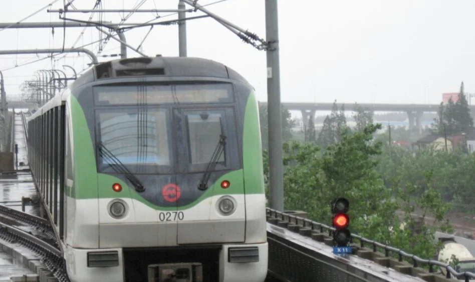 上海站高铁是在南广场还是北广场（上海高铁站）5