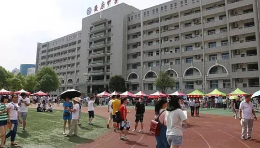 陕西省单招的铁路学院有哪些（安康铁路学院）