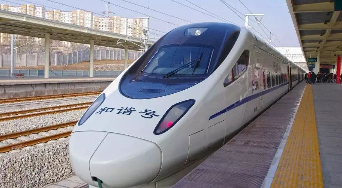 网上买高铁票最晚可以提前几小时（高铁提前多久）