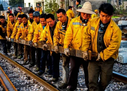 高速铁路维修人员都干些什么（铁路改道作业）2