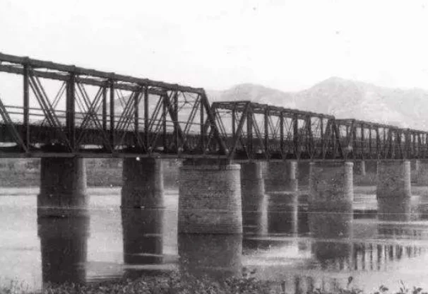 詹天佑修京张铁路的故事（詹天佑修铁路）