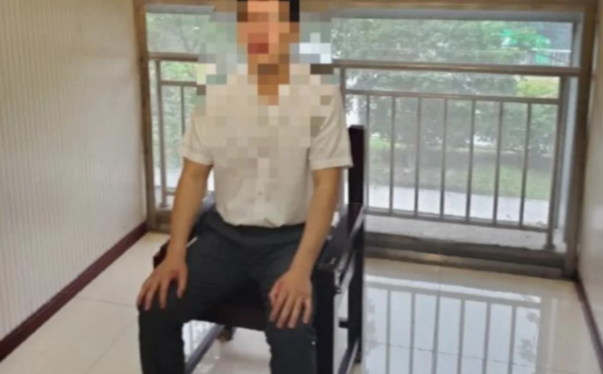 高铁霸座男是一个博士吗素质这么底下！（博士高铁）3