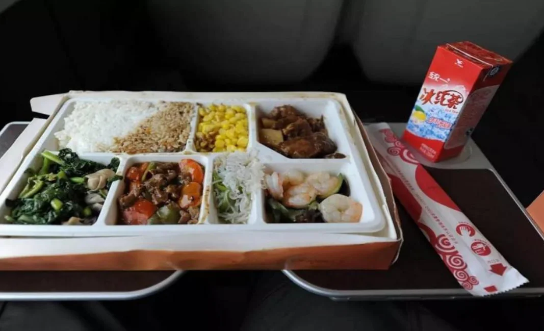 高铁上可以叫外卖吗（高铁上的叫卖）3