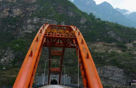 成昆铁路线上一共有多少个火车站(成昆线铁路)7