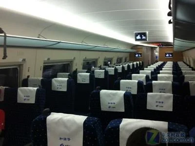 高铁一等座二等座区别（图片）（高铁火车照片）2