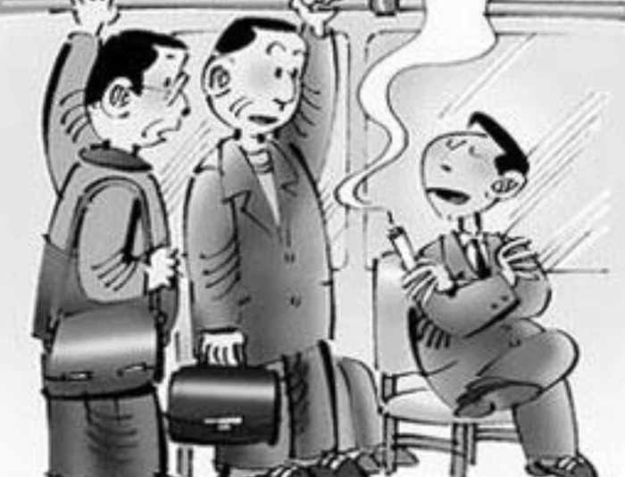 在武汉地铁上老人因争执打人后又被众人推出车厢众殴值不值得同情（美国人在武汉地铁上吐口水）2