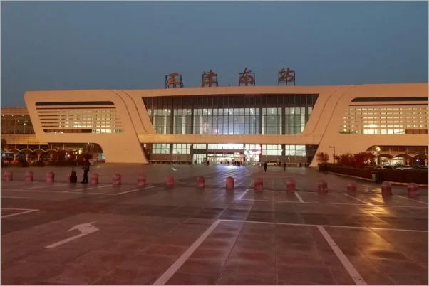 天津高铁站在哪里（天津哪个站是高铁站）3