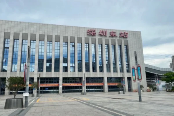 布吉地铁站哪个出口可以到深圳东站候车厅（深圳东到水贝地铁站出口）1