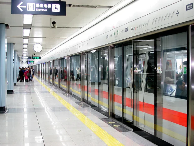 天津坐地铁带葡萄酒和啤酒有限制吗(天津地铁可以带半瓶酒)3