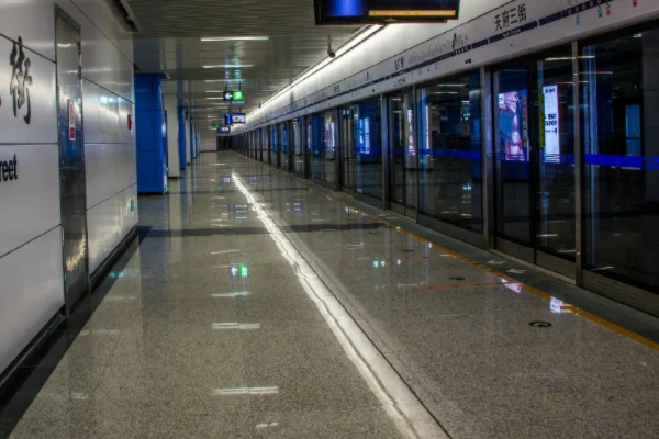 2019年成都地铁一号线五根松到终到始发站的时间是多少(五根松地铁运行时间)1