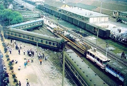 铁路97年荣家湾事故原因分析（荣家湾429重大铁路事故）2