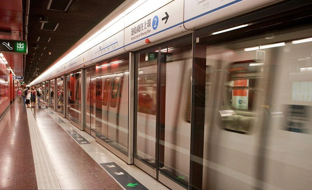 坐地铁能带多大的行李（北京地铁行李限制）