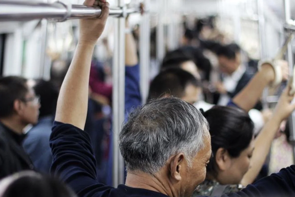 陕西高速集团与西安地铁哪个单位好点啊指的是普通员工待遇与发展问题希望听听大家意见谢谢（我对西安地铁的建议）2