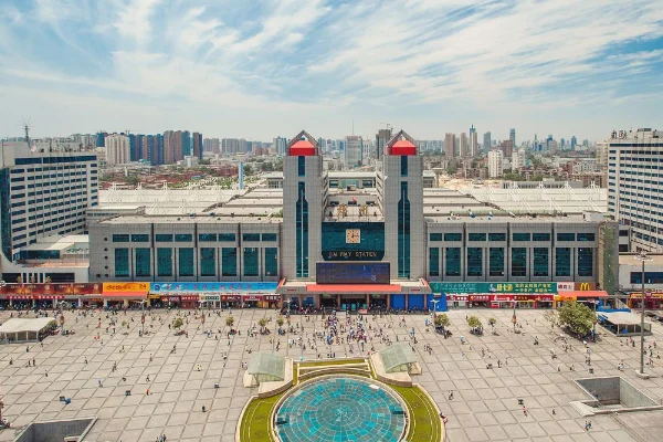 郑州火车站地铁口在哪（地铁郑州站在西广场吗）3