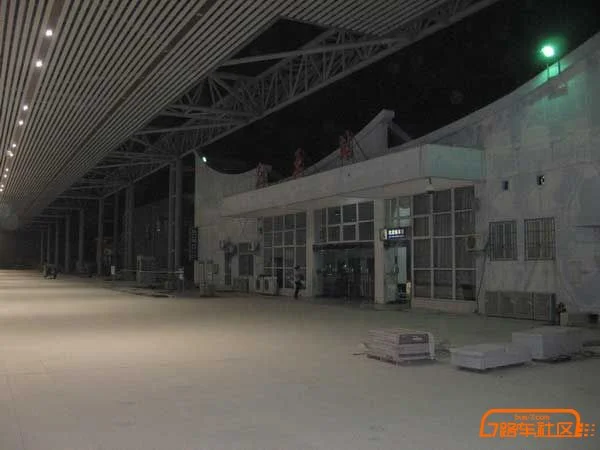 三亚凤凰机场到三亚高铁站（三亚凤凰机场到高铁站）