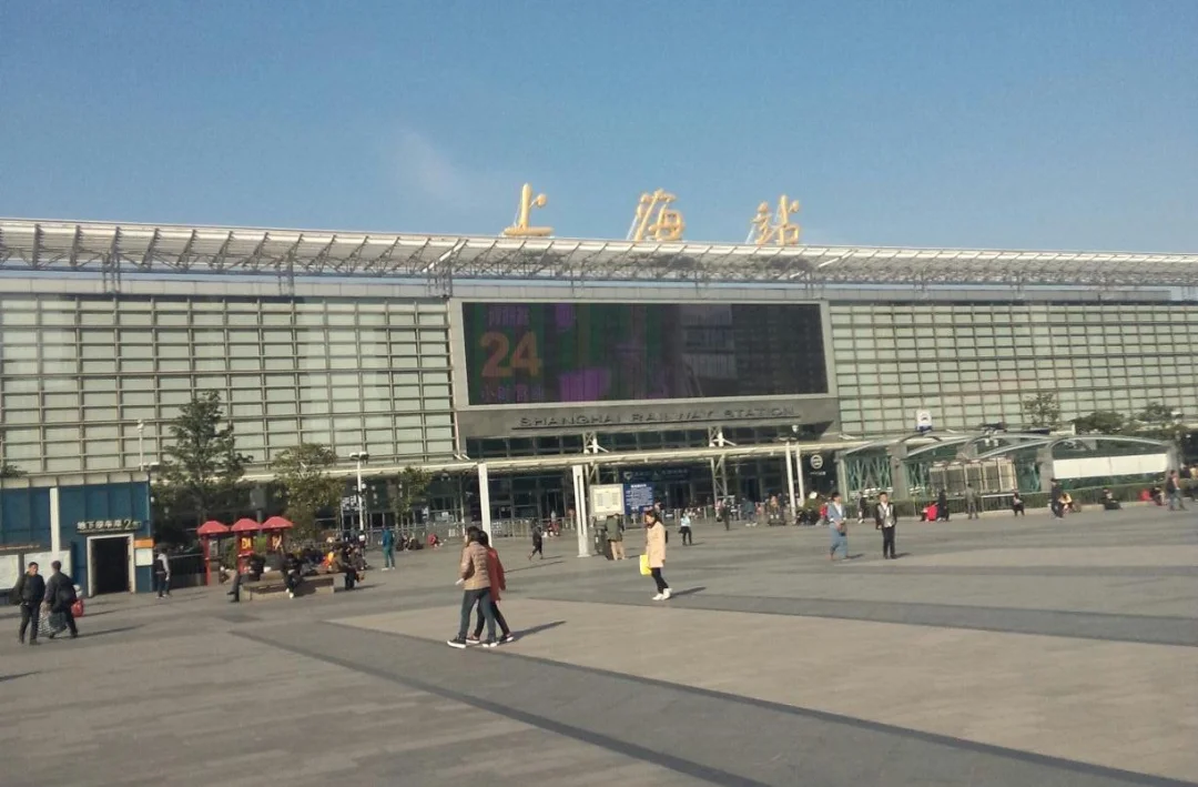 广州火车站坐地铁坐几号线（火车站到金朱东路地铁）