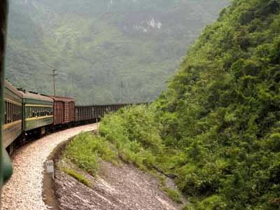 贵州省有几个火车站详细站名（龙里铁路线）2