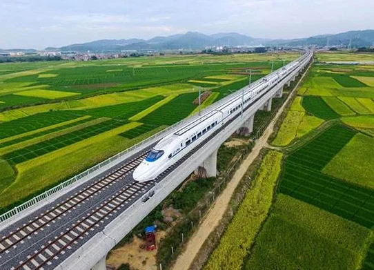 高铁旁边买房子有什么危害（高铁附近的房子）3