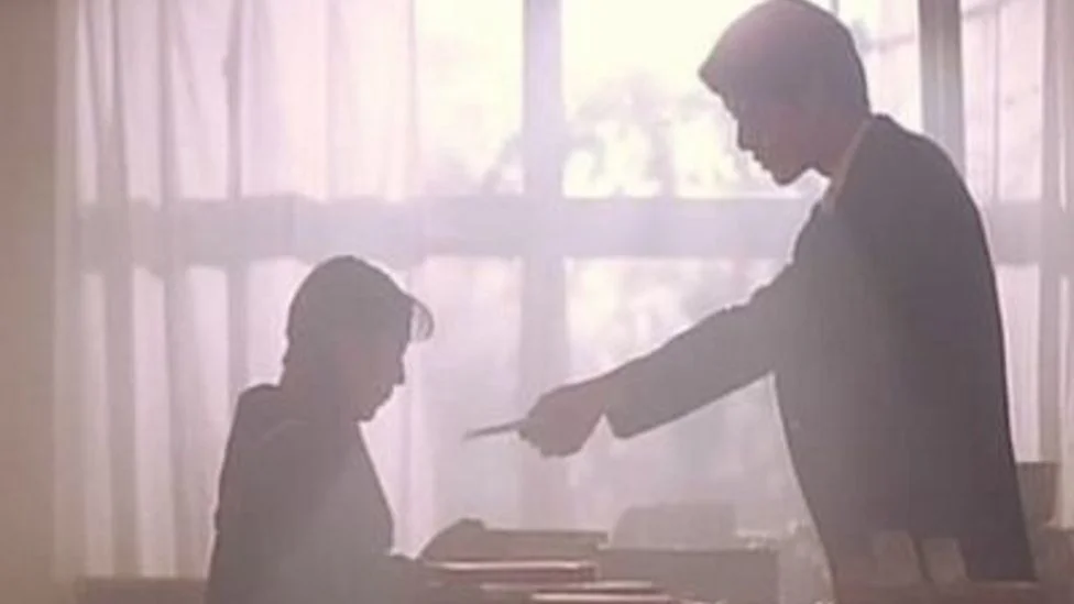 “阿姨洗铁路”是什么意思（阿姨冲铁路）