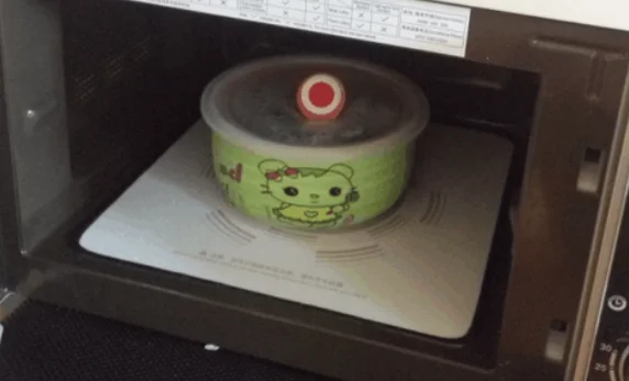 在高铁上吃高铁餐怎么付钱（高铁菜单）