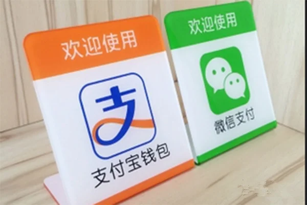 香港地鐵站寄存行李（沙田地铁站华润堂）