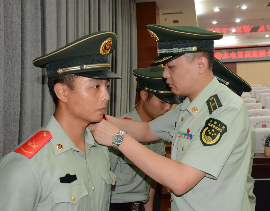 哪些城市可以凭军官证免费坐地铁（现役军人乘车免费成都地铁）4