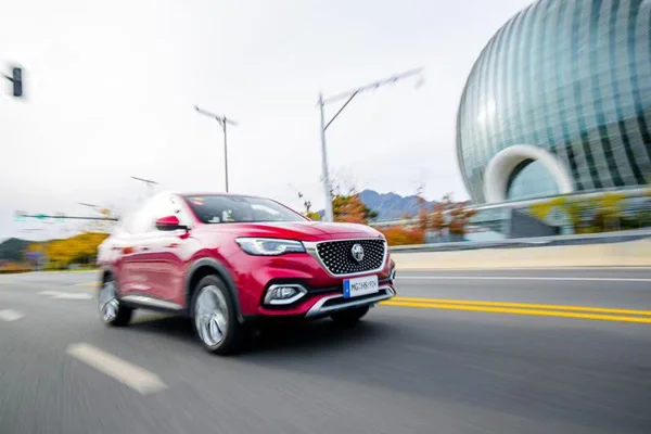 地铁站务员几点就要起来上班啊一天工作几小时啊（长沙地铁通勤时间）